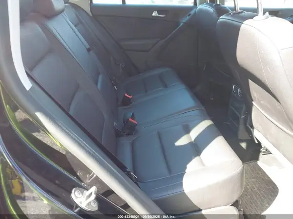 WVGBV7AX5GW577804 2016 VOLKSWAGEN TIGUAN - Image 8