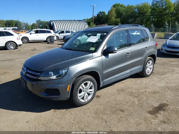 WVGBV7AX5GW587782 2016 VOLKSWAGEN TIGUAN - Image 2