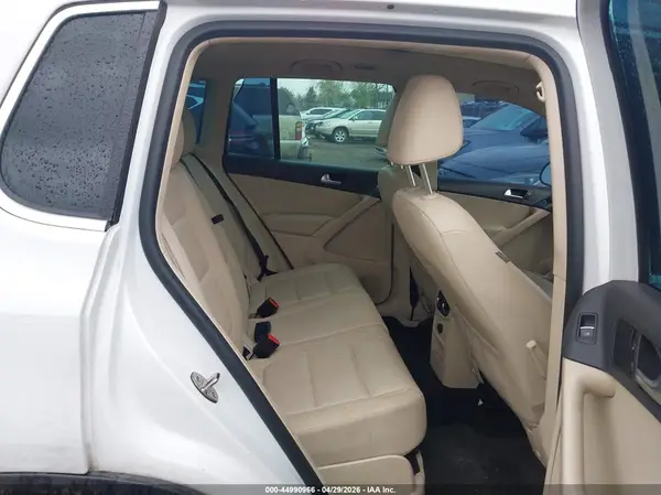 WVGBV7AX5GW600093 2016 VOLKSWAGEN TIGUAN - Image 8