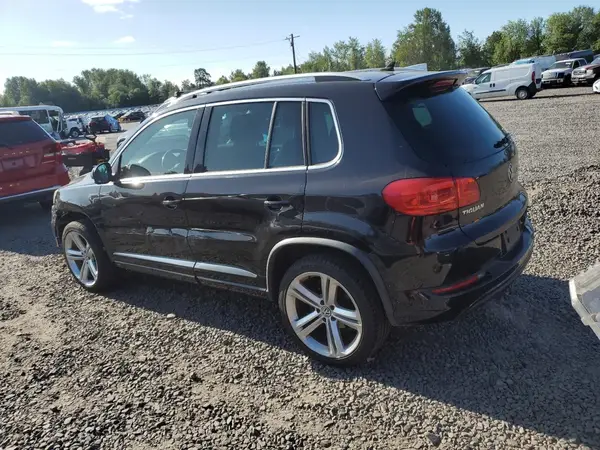WVGBV7AX5GW606637 2016 VOLKSWAGEN TIGUAN - Image 2