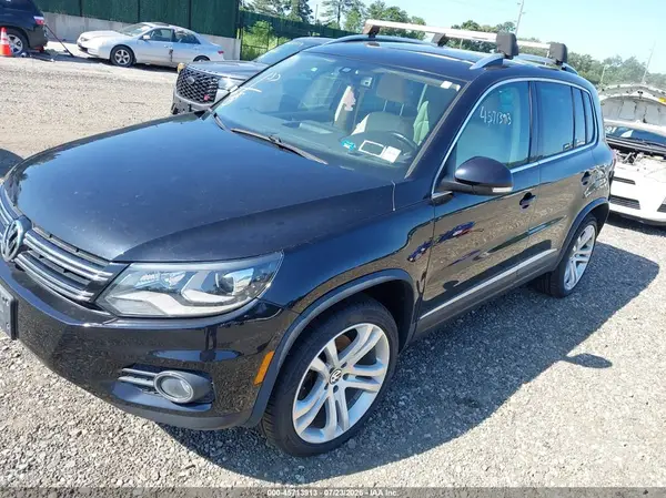 WVGBV7AX5GW609733 2016 VOLKSWAGEN TIGUAN - Image 2