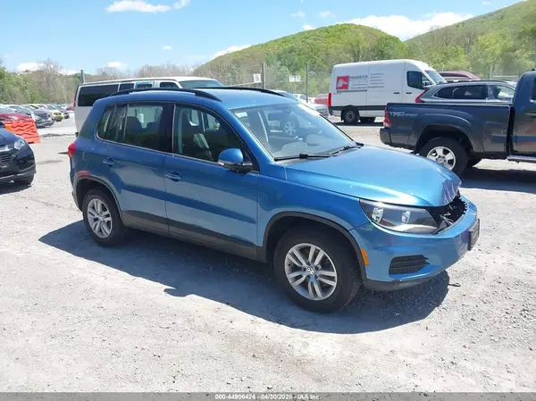 WVGBV7AX5HK009433 2017 VOLKSWAGEN TIGUAN - Image 1
