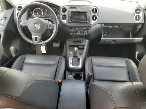 WVGBV7AX5HK013014 2017 VOLKSWAGEN TIGUAN - Image 8
