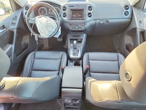 WVGBV7AX5HK025454 2017 VOLKSWAGEN TIGUAN - Image 8