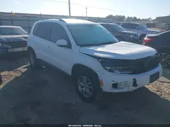 WVGBV7AX5HK025728 2017 VOLKSWAGEN TIGUAN
