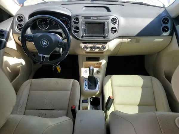 WVGBV7AX5HK028211 2017 VOLKSWAGEN TIGUAN - Image 8