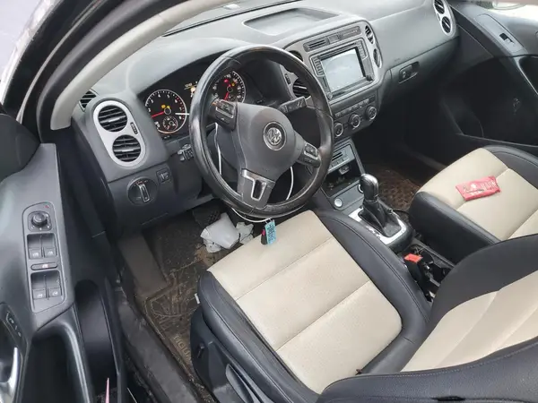 WVGBV7AX5HK033974 2017 VOLKSWAGEN TIGUAN - Image 8