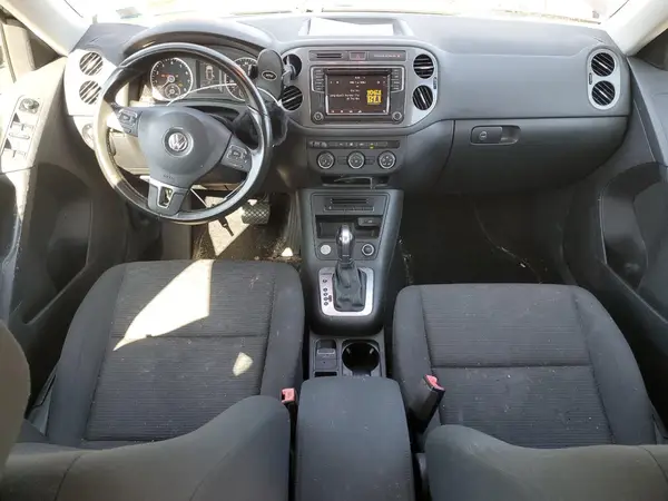 WVGBV7AX5HK043985 2017 VOLKSWAGEN TIGUAN - Image 8