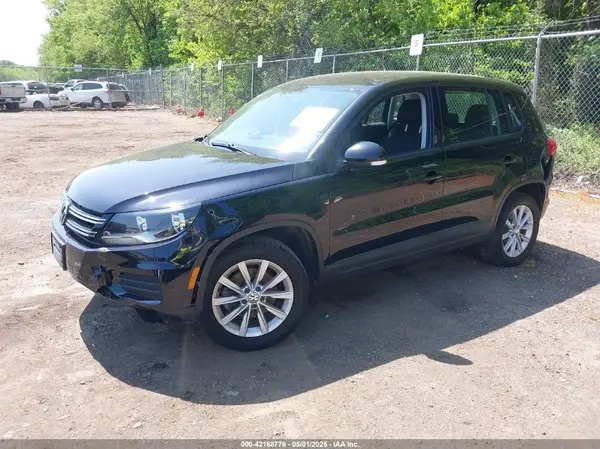 WVGBV7AX5HK047292 2017 VOLKSWAGEN TIGUAN - Image 2