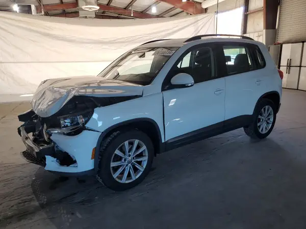 WVGBV7AX5HK050807 2017 VOLKSWAGEN TIGUAN - Image 1