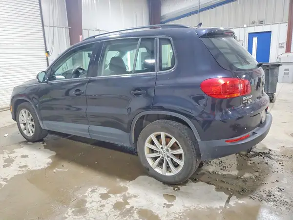 WVGBV7AX5HK051262 2017 VOLKSWAGEN TIGUAN - Image 2