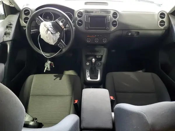 WVGBV7AX5HK052282 2017 VOLKSWAGEN TIGUAN - Image 8