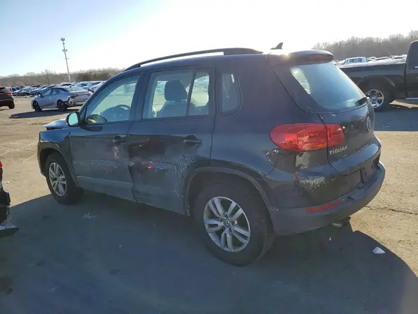 WVGBV7AX5HW510332 2017 VOLKSWAGEN TIGUAN - Image 2