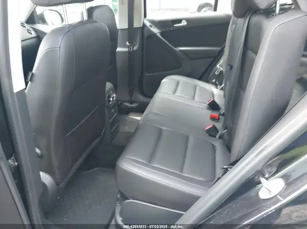 WVGBV7AX6GK000299 2016 VOLKSWAGEN TIGUAN - Image 8
