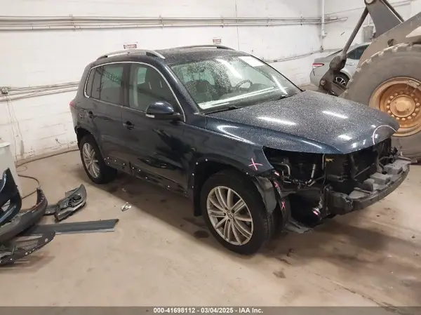 WVGBV7AX6GW029794 2016 VOLKSWAGEN TIGUAN - Image 1