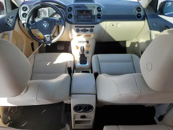 WVGBV7AX6GW042447 2016 VOLKSWAGEN TIGUAN - Image 8
