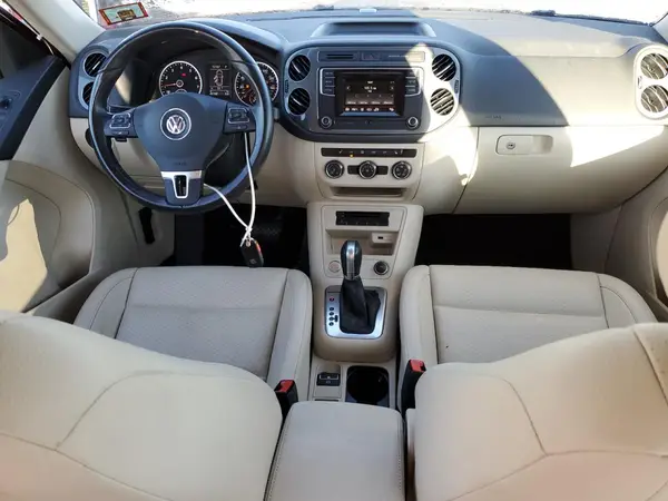 WVGBV7AX6GW053268 2016 VOLKSWAGEN TIGUAN - Image 8