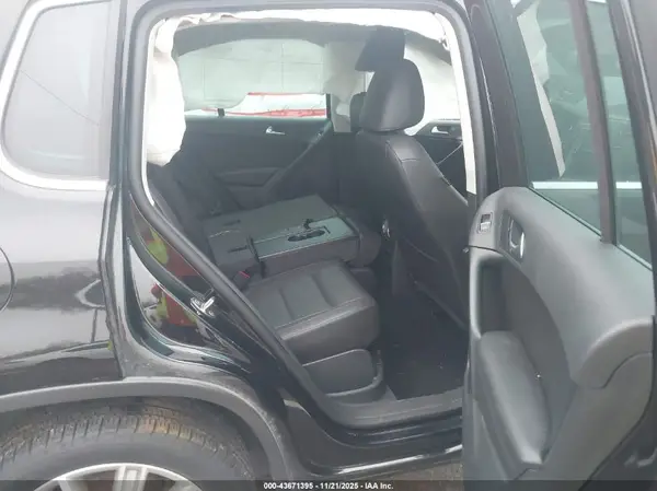 WVGBV7AX6GW510869 2016 VOLKSWAGEN TIGUAN - Image 8