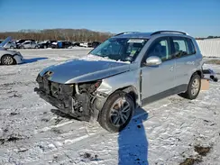 WVGBV7AX6GW520575 2016 VOLKSWAGEN TIGUAN