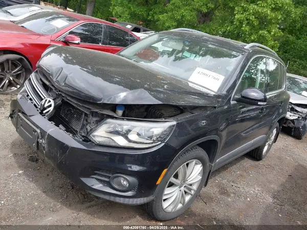 WVGBV7AX6GW542656 2016 VOLKSWAGEN TIGUAN - Image 2