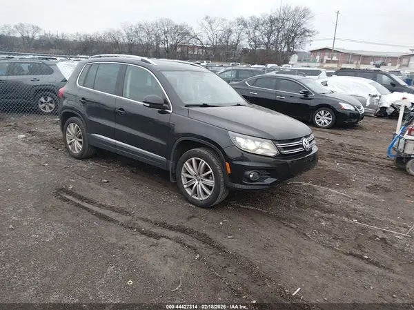 WVGBV7AX6GW547436 2016 VOLKSWAGEN TIGUAN - Image 1