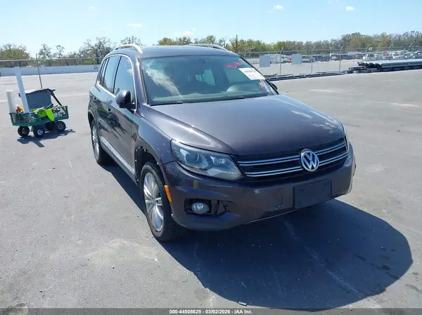 WVGBV7AX6GW580419 2016 VOLKSWAGEN TIGUAN - Image 1