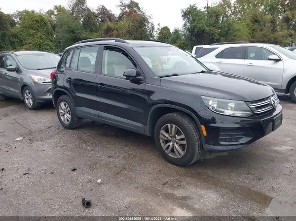 WVGBV7AX6GW584941 2016 VOLKSWAGEN TIGUAN - Image 1