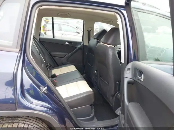 WVGBV7AX6GW593865 2016 VOLKSWAGEN TIGUAN - Image 8