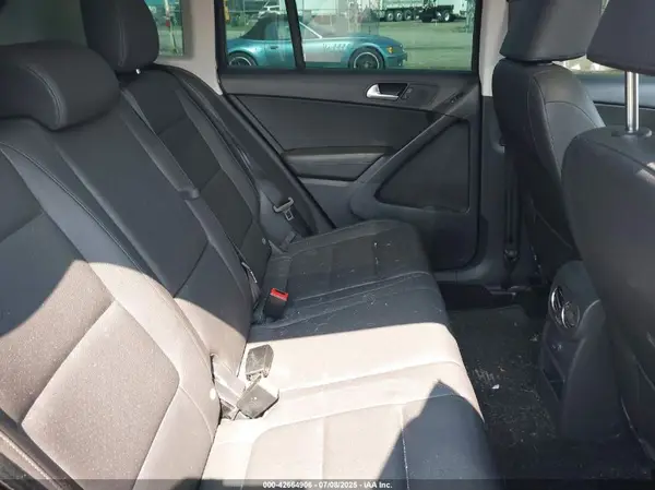 WVGBV7AX6GW607215 2016 VOLKSWAGEN TIGUAN - Image 8