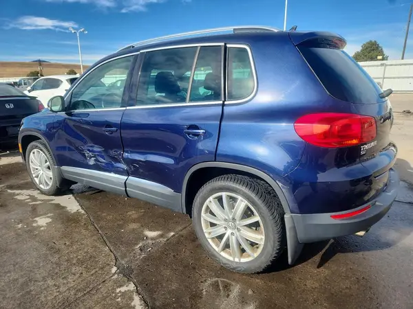 WVGBV7AX6GW609448 2016 VOLKSWAGEN TIGUAN - Image 2