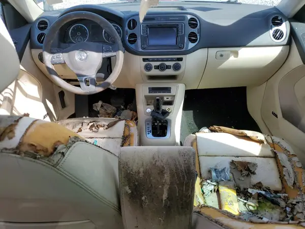 WVGBV7AX6GW610390 2016 VOLKSWAGEN TIGUAN - Image 8