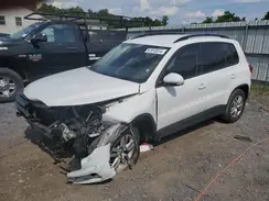 WVGBV7AX6HK011093 2017 VOLKSWAGEN TIGUAN