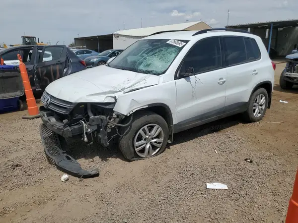 WVGBV7AX6HK012373 2017 VOLKSWAGEN TIGUAN - Image 1