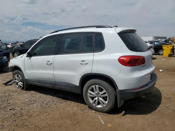 WVGBV7AX6HK012373 2017 VOLKSWAGEN TIGUAN - Image 2