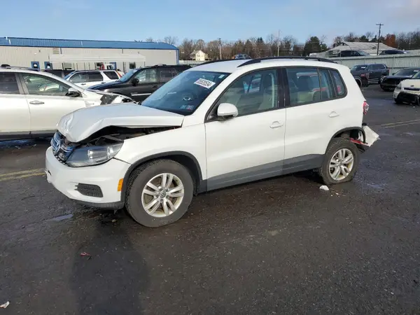 WVGBV7AX6HK012843 2017 VOLKSWAGEN TIGUAN - Image 1