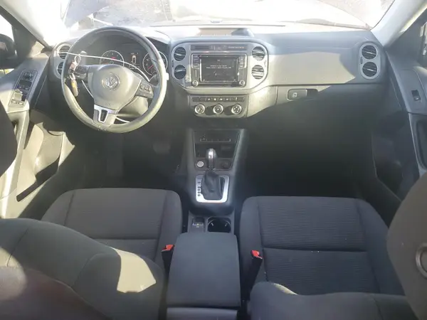 WVGBV7AX6HK043008 2017 VOLKSWAGEN TIGUAN - Image 8