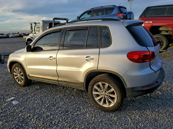 WVGBV7AX6HK043655 2017 VOLKSWAGEN TIGUAN - Image 2