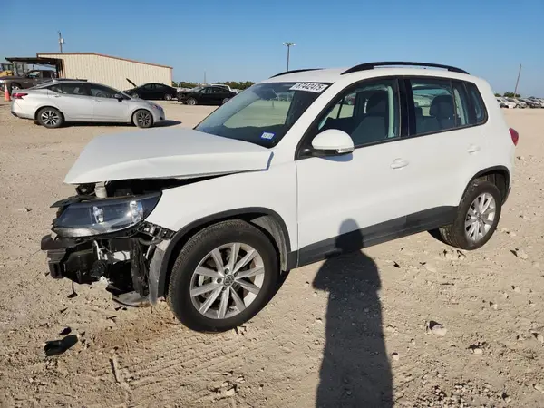 WVGBV7AX6HK054039 2017 VOLKSWAGEN TIGUAN - Image 1