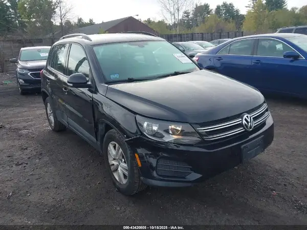 WVGBV7AX6HW504264 2017 VOLKSWAGEN TIGUAN - Image 1