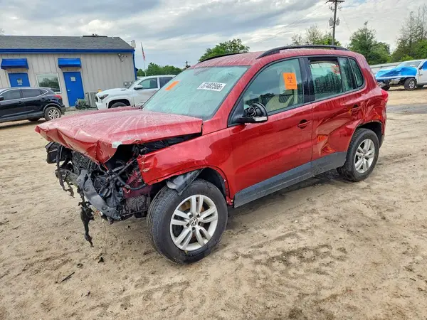 WVGBV7AX7GW026595 2016 VOLKSWAGEN TIGUAN - Image 1