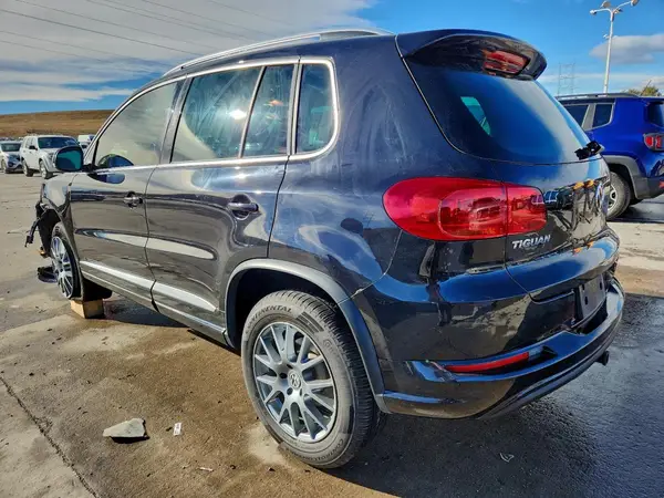 WVGBV7AX7GW080589 2016 VOLKSWAGEN TIGUAN - Image 2