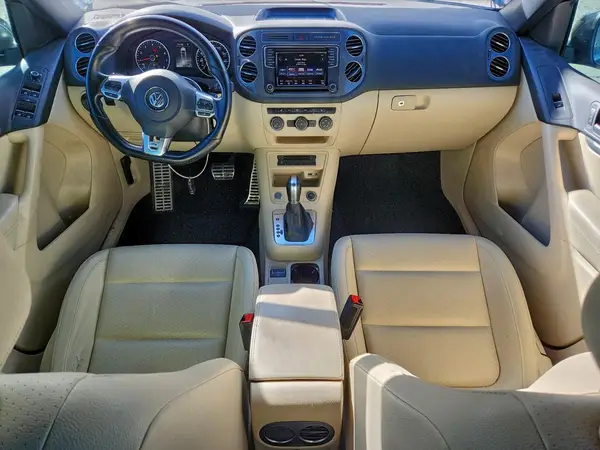 WVGBV7AX7GW080589 2016 VOLKSWAGEN TIGUAN - Image 8
