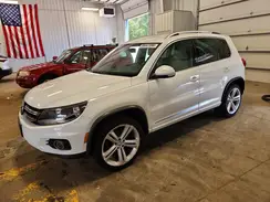 WVGBV7AX7GW094119 2016 VOLKSWAGEN TIGUAN
