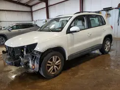 WVGBV7AX7GW525610 2016 VOLKSWAGEN TIGUAN