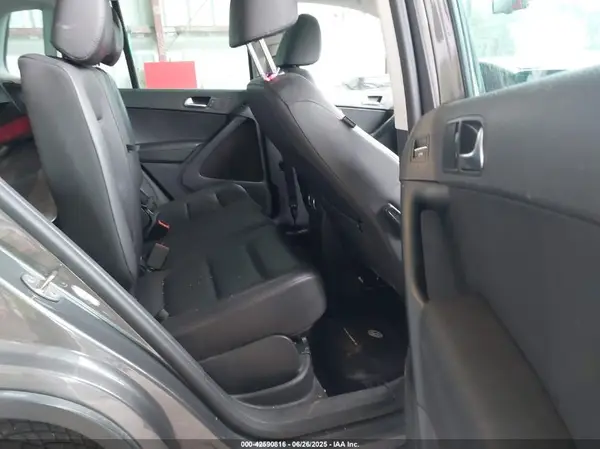 WVGBV7AX7GW526904 2016 VOLKSWAGEN TIGUAN - Image 8