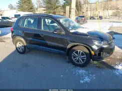 WVGBV7AX7GW546375 2016 VOLKSWAGEN TIGUAN