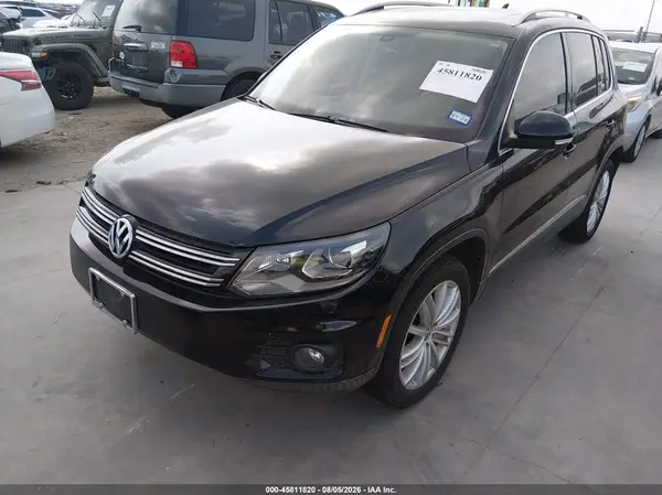 WVGBV7AX7GW554489 2016 VOLKSWAGEN TIGUAN - Image 2