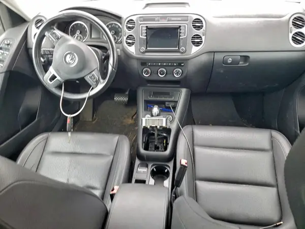 WVGBV7AX7GW560647 2016 VOLKSWAGEN TIGUAN - Image 8