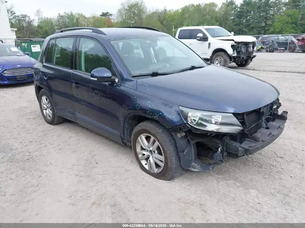 WVGBV7AX7GW581305 2016 VOLKSWAGEN TIGUAN - Image 1