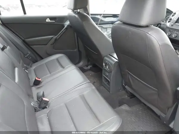 WVGBV7AX7GW581305 2016 VOLKSWAGEN TIGUAN - Image 8
